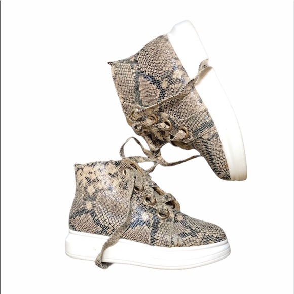 Cape Robbin Shoes - Cape Robbin Forever Sneaker